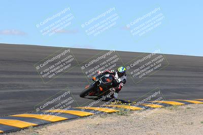 media/Mar-20-2023-Moto Forza (Mon) [[d0bbc59e78]]/1-A Group (Green)/Session 2 (Bowl)/